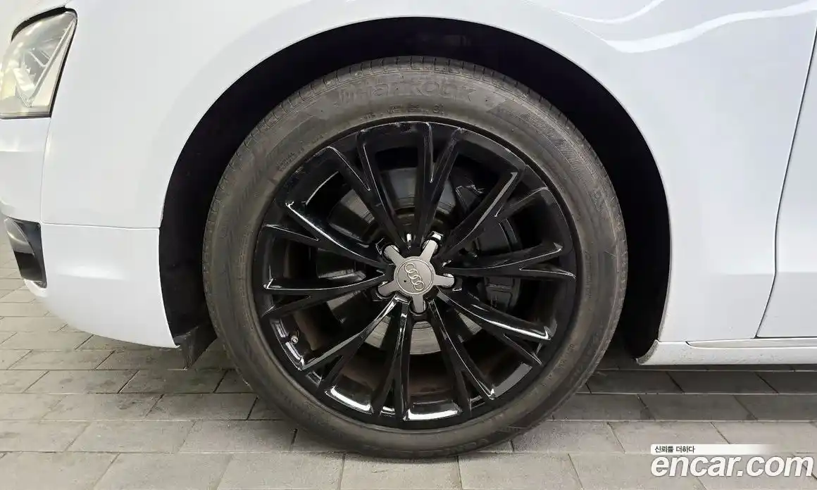 Audi A8 2013 3.0 Автомат в Москве № 325537, фото 14