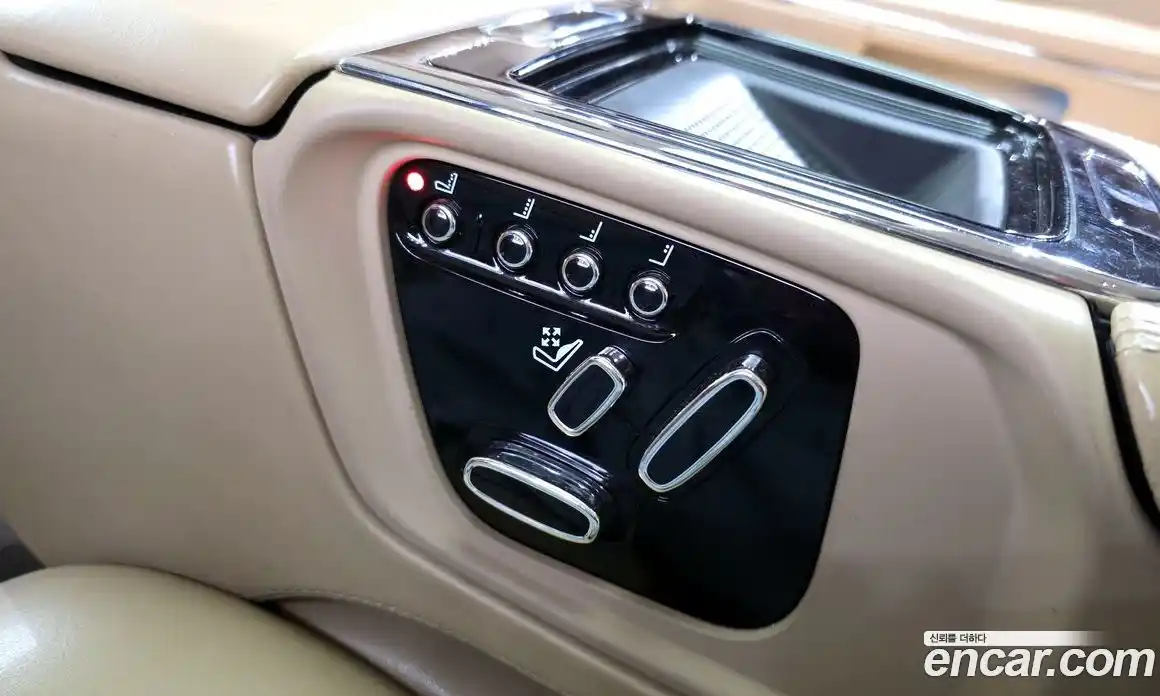 Jaguar XJ 2015 3.0 Автомат в Москве № 335855, фото 16