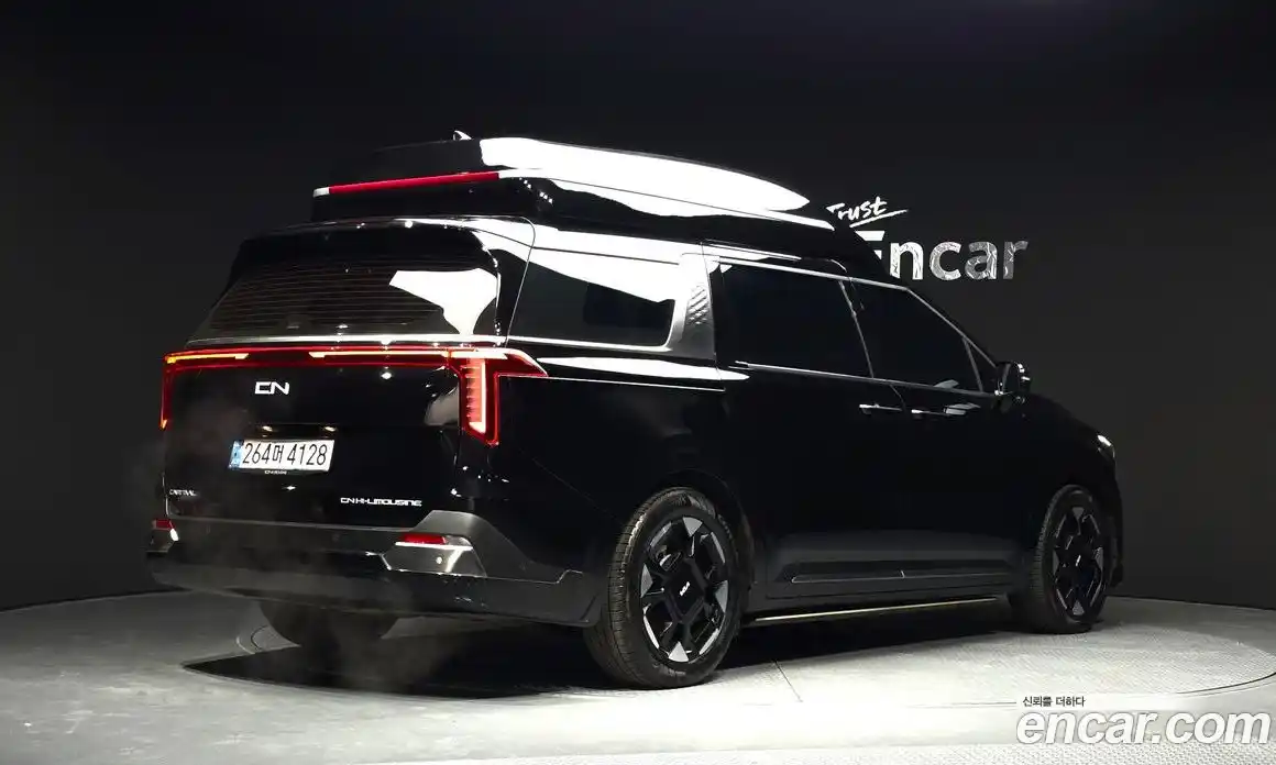 Kia Canival 2025 3.5 Автомат в Москве № 337646, фото 16