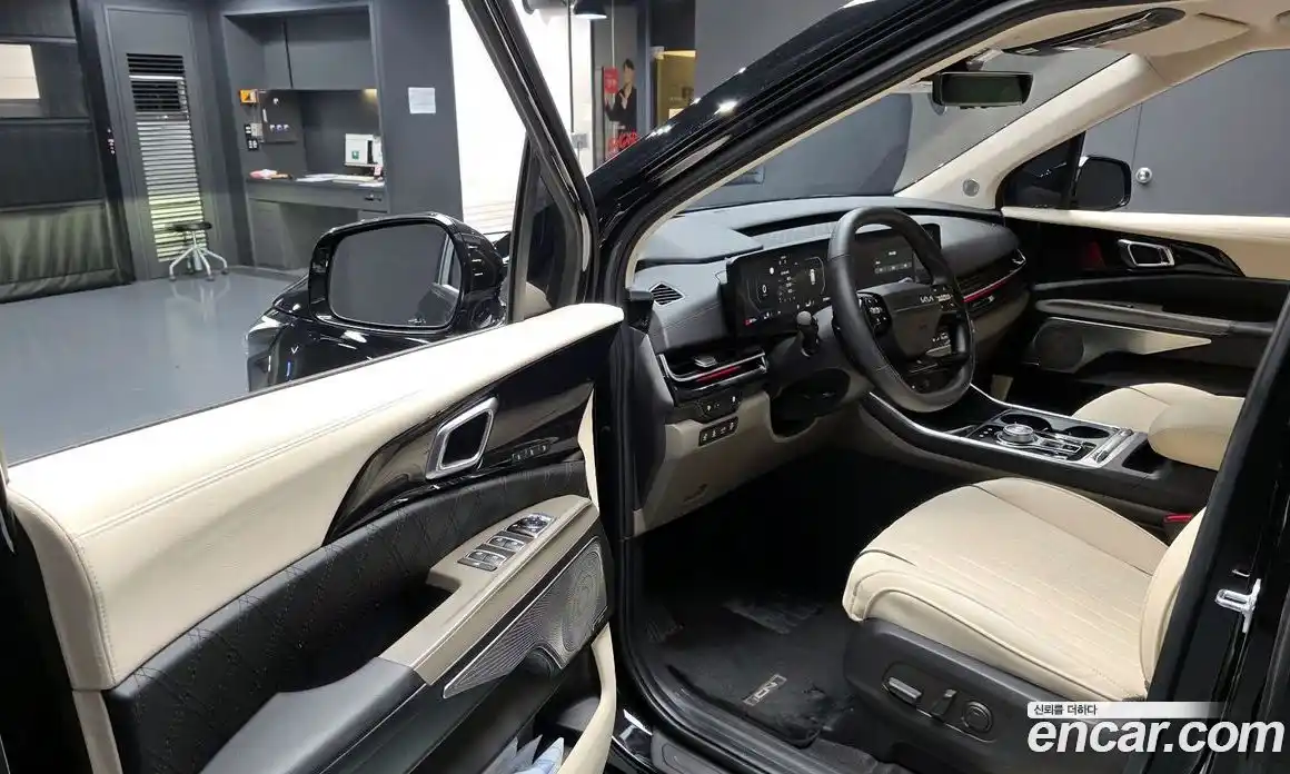 Kia Canival 2025 3.5 Автомат в Москве № 337646, фото 20