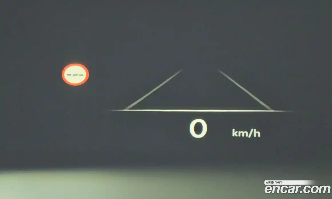 Genesis GV70 2025 2.5 Автомат в Москве № 339304, фото 14