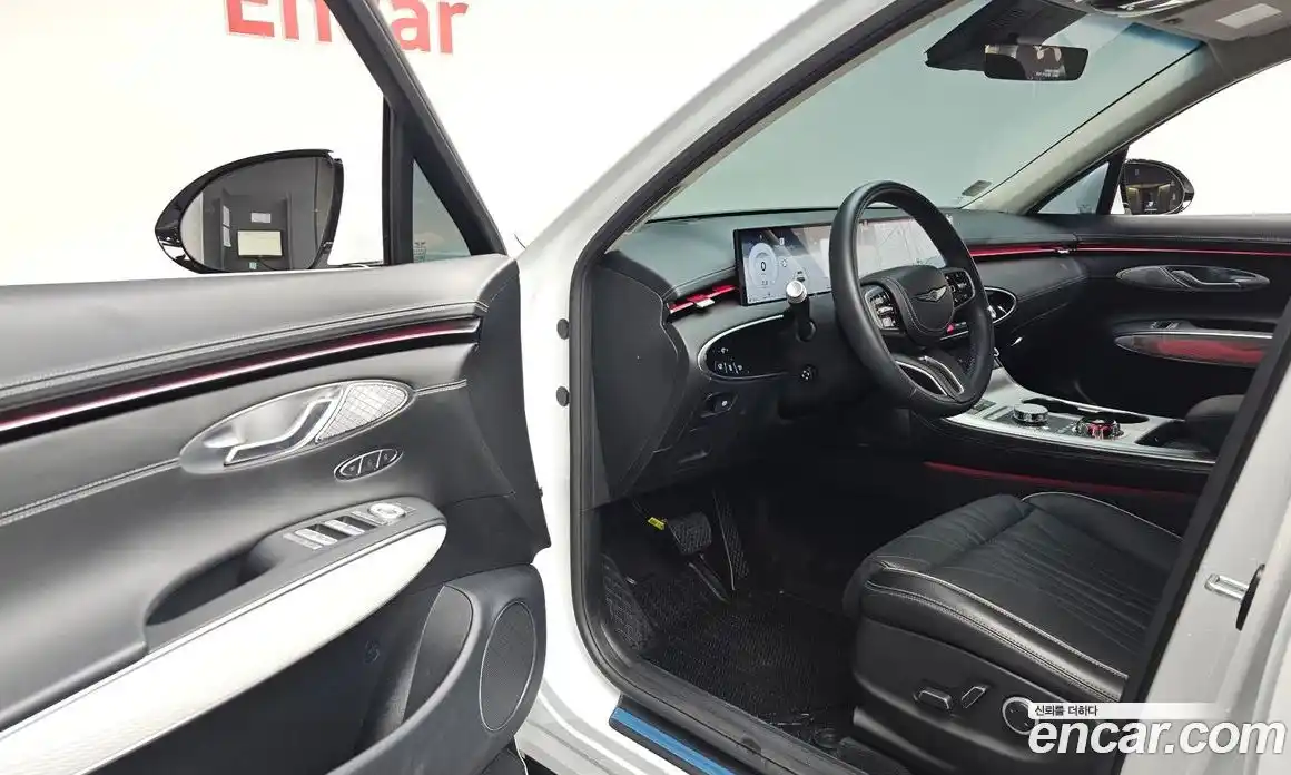 Genesis GV70 2025 2.5 Автомат в Москве № 339304, фото 17