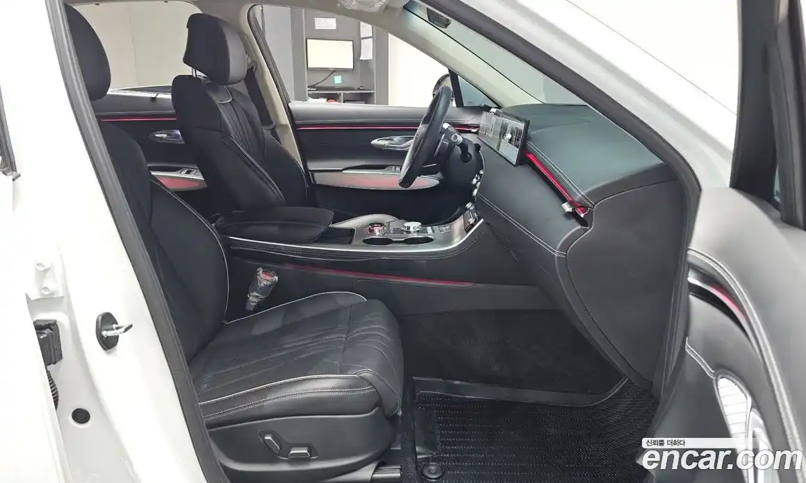 Genesis GV70 2025 2.5 Автомат в Москве № 339304, фото 19