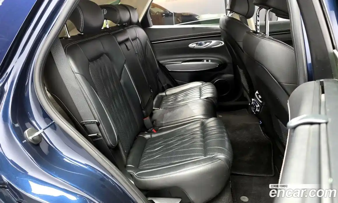 Genesis GV70 2022 2.5 Автомат в Москве № 339932, фото 10