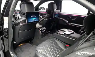 Mercedes-Benz S-Class 2023 4.0 Автомат в Москве № 342652, миниатюра 12