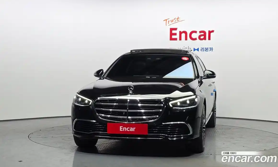 Mercedes-Benz S-Class 2023 4.0 Автомат в Москве № 342652, фото 9