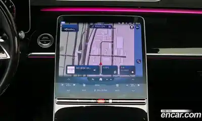 Mercedes-Benz S-Class 2023 4.0 Автомат в Москве № 342652, миниатюра 10