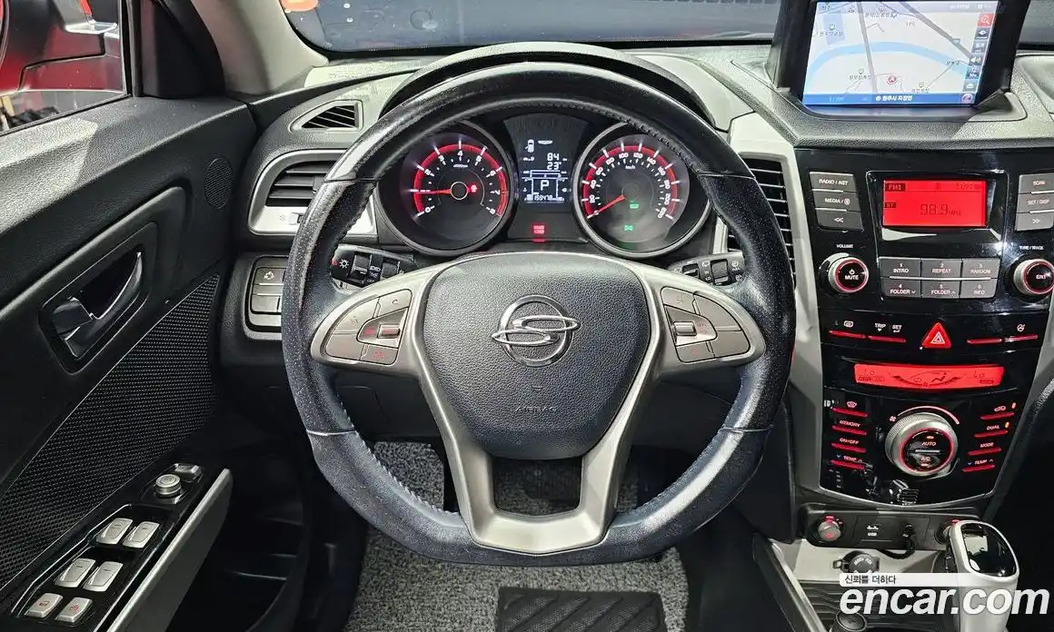 SsangYong TIBOLI 2016 1.6 Автомат в Москве № 34951, фото 15