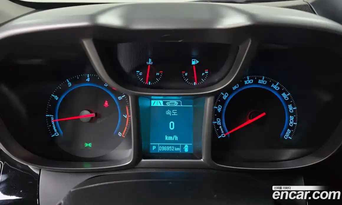 Chevrolet Orlando 2016 2.0 Автомат в Москве № 37541, фото 16