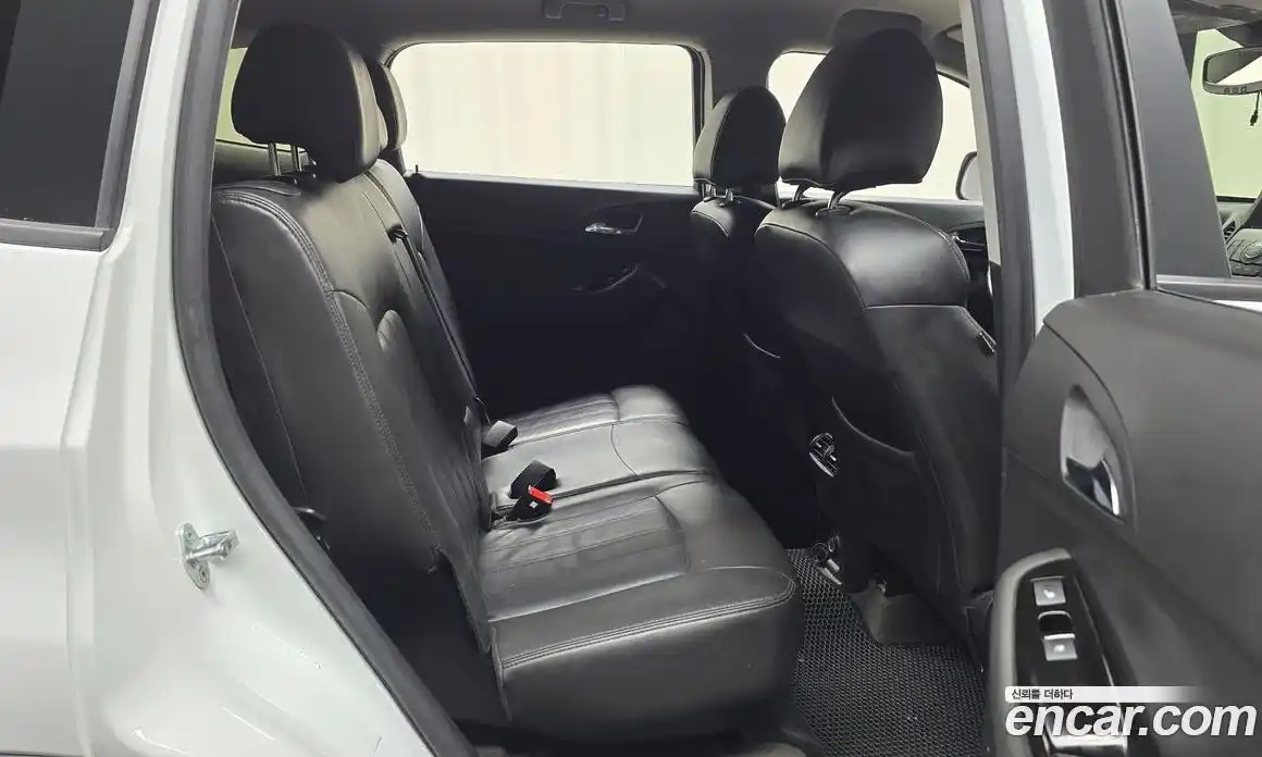 Chevrolet Orlando 2016 2.0 Автомат в Москве № 37541, фото 6