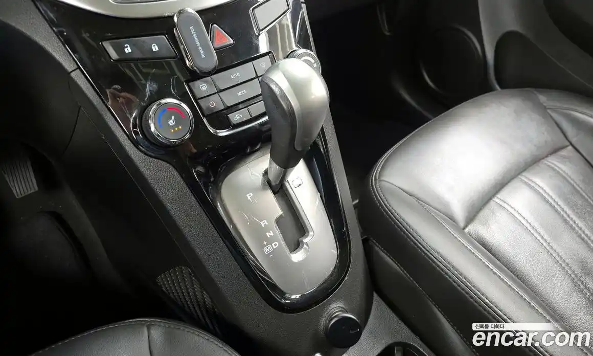 Chevrolet Orlando 2015 2.0 Автомат в Москве № 37889, фото 13