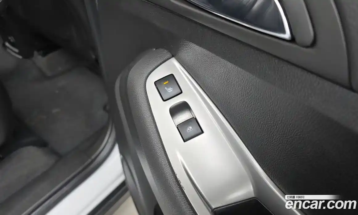 Chevrolet Orlando 2015 2.0 Автомат в Москве № 37889, фото 18