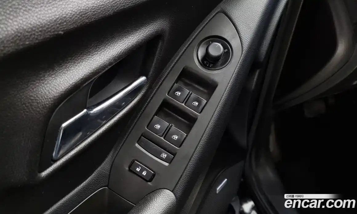 Chevrolet Trax 2017 1.6 Автомат в Москве № 37917, фото 13