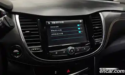 Chevrolet Trax 2018 1.4 Автомат в Москве № 37952, миниатюра 12