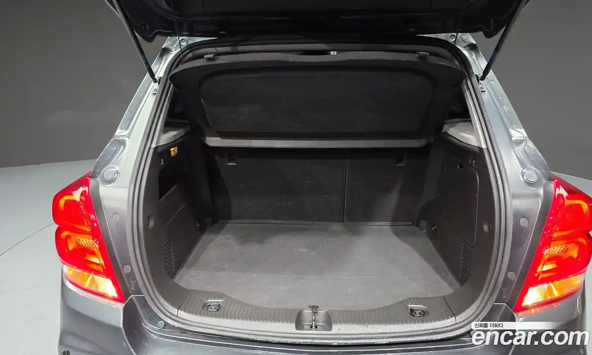 Chevrolet Trax 2018 1.4 Автомат в Москве № 39207, фото 13