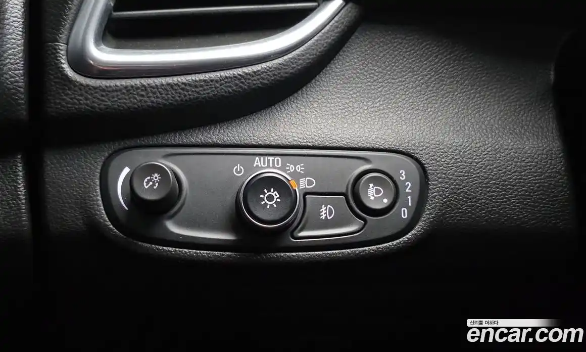 Chevrolet Trax 2018 1.4 Автомат в Москве № 39207, фото 15