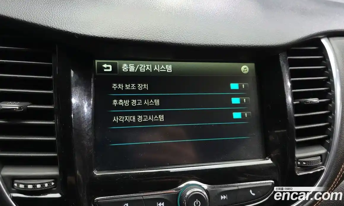 Chevrolet Trax 2018 1.4 Автомат в Москве № 39207, фото 5