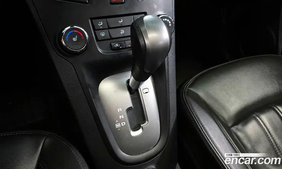 Chevrolet Orlando 2013 2.0 Автомат в Москве № 40968, фото 20