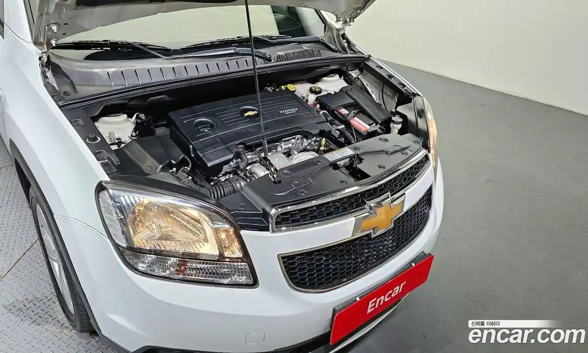 Chevrolet Orlando 2013 2.0 Автомат в Москве № 40968, фото 7