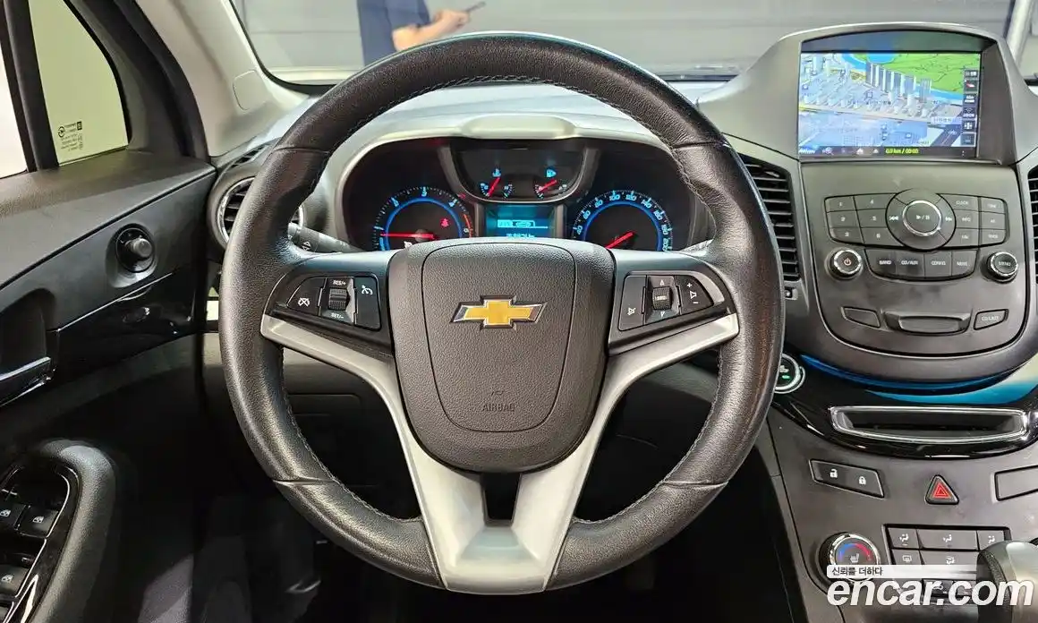 Chevrolet Orlando 2013 2.0 Автомат в Москве № 40968, фото 9