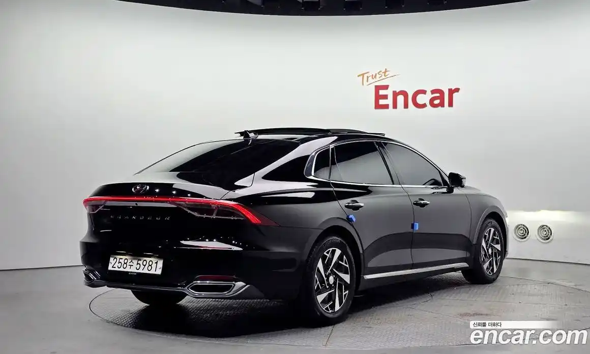 Hyundai Grandeur 2022 2.4 Автомат в Москве № 46343, фото 19