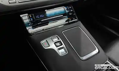 Hyundai Grandeur 2022 2.4 Автомат в Москве № 46343, миниатюра 8