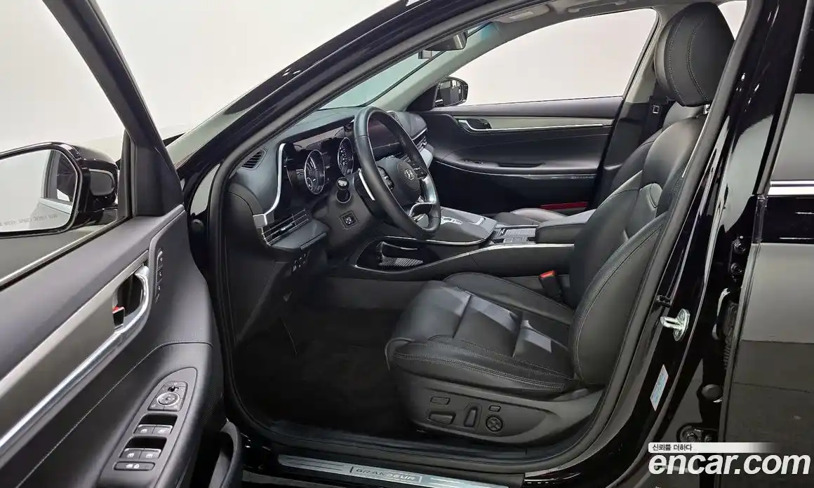 Hyundai Grandeur 2022 2.4 Автомат в Москве № 46343, фото 10