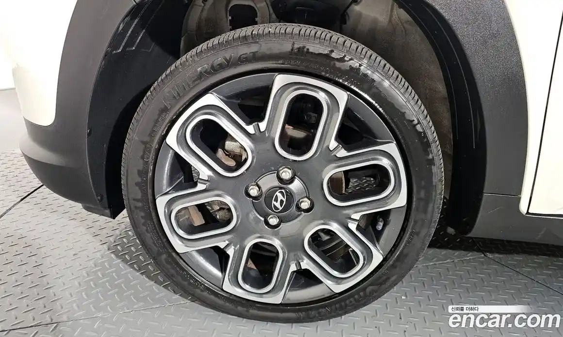 Hyundai Casper 2023 1.0 Автомат в Москве № 47975, фото 13