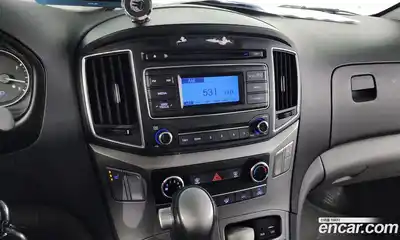 Hyundai Starex, 2021