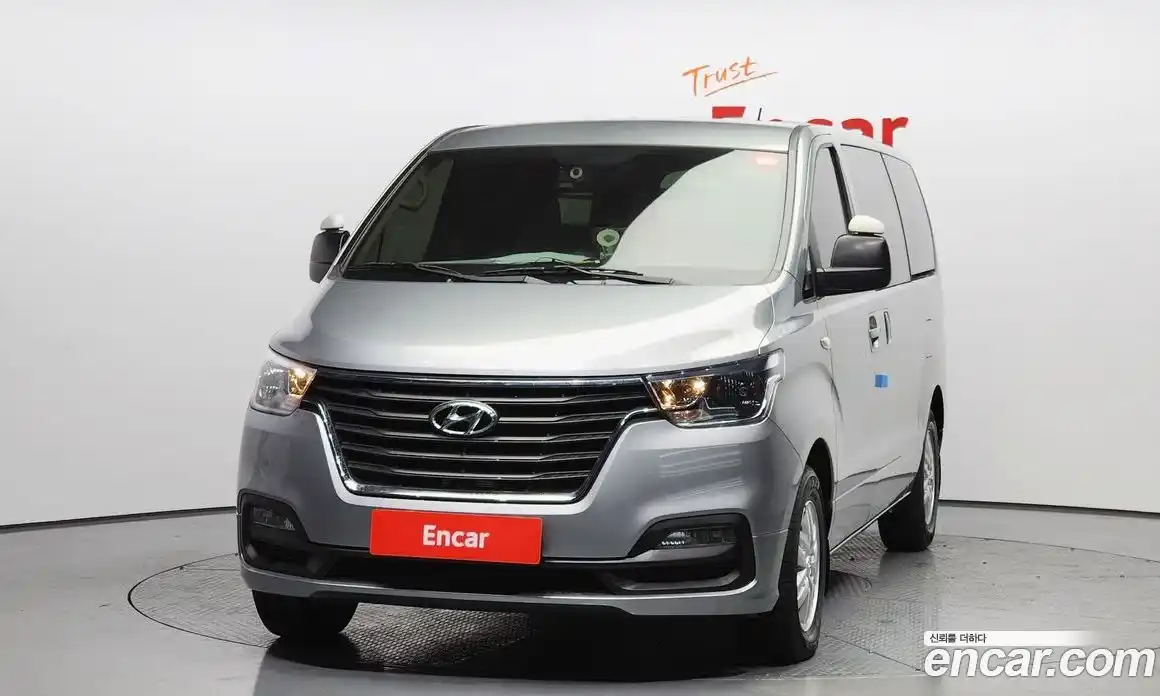 Hyundai Starex 2021 2.5 Автомат в Москве № 48230, фото 11