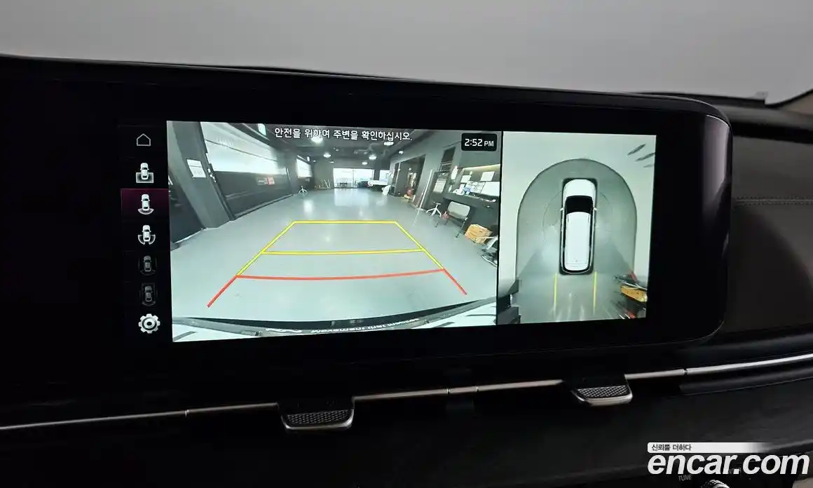 Kia Canival 2023 3.5 Автомат в Москве № 52377, фото 16