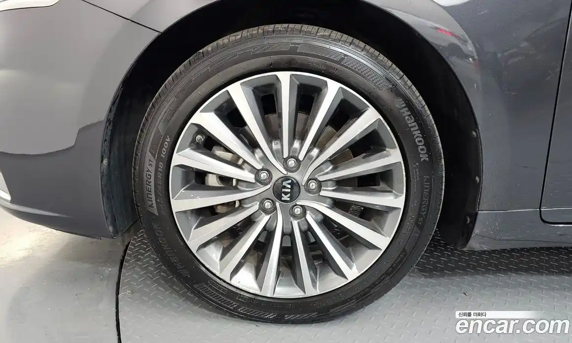 Kia K7 2016 2.4 Автомат в Москве № 55674, фото 19