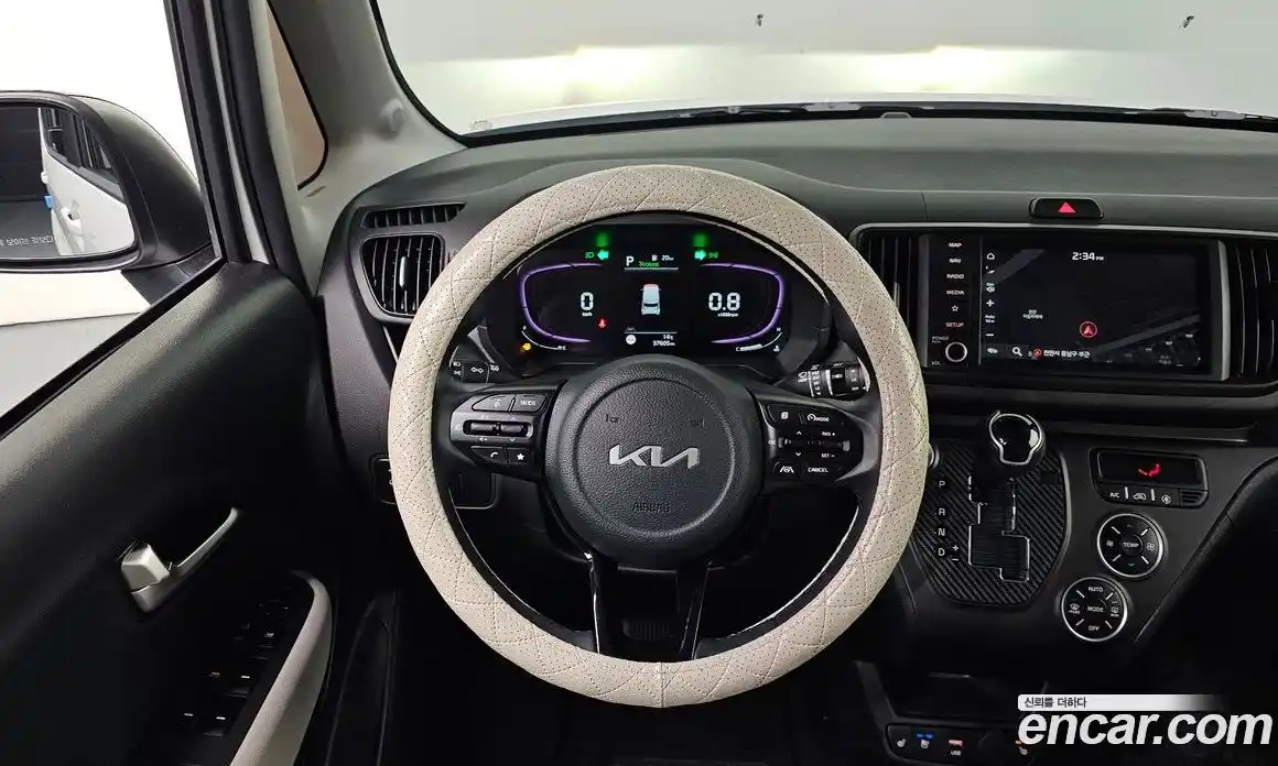 Kia Ray 2023 1.0 Автомат в Москве № 56288, фото 13