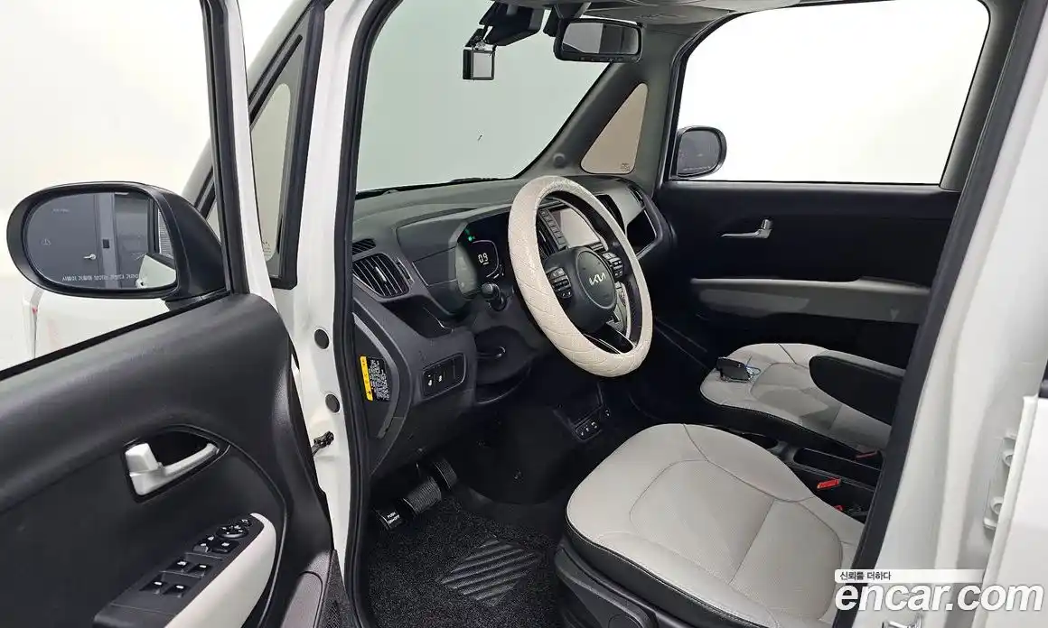 Kia Ray 2023 1.0 Автомат в Москве № 56288, фото 3