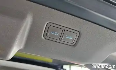 Hyundai Staria, 2023