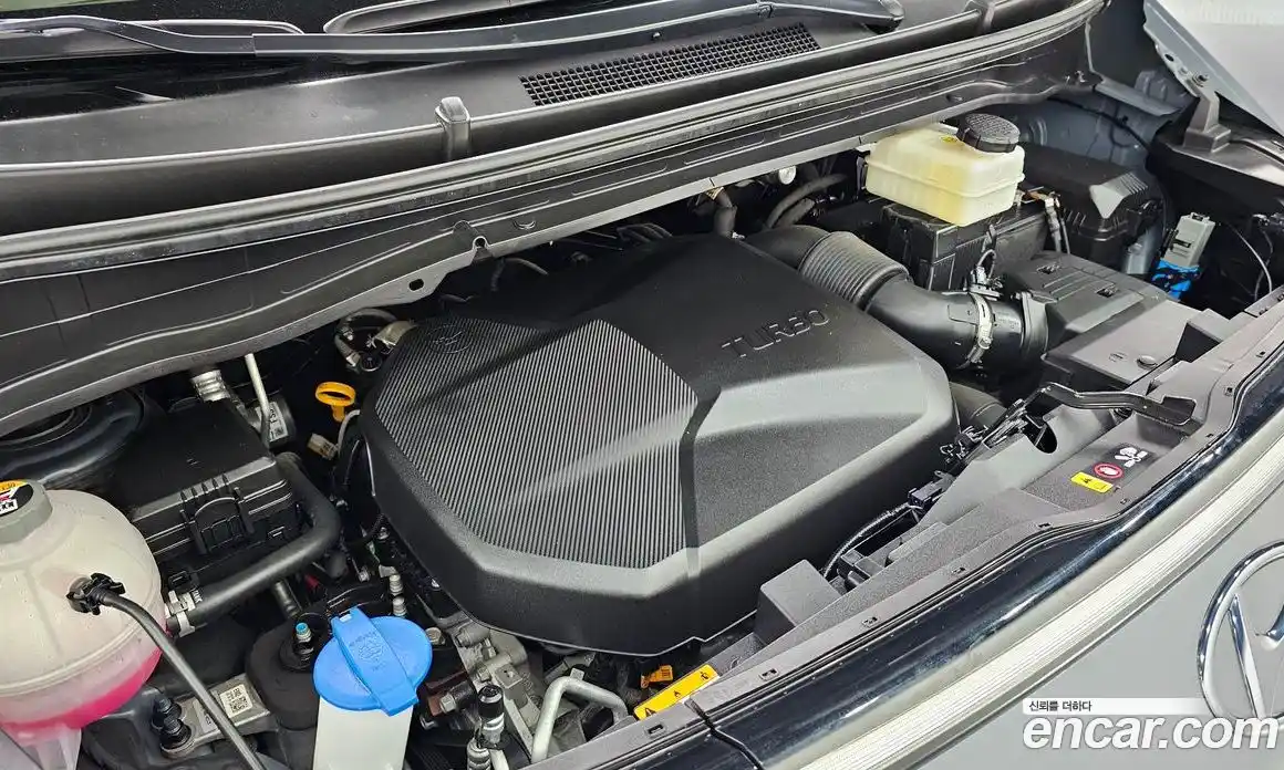 Hyundai Staria 2023 2.2 Автомат в Москве № 6030, фото 5