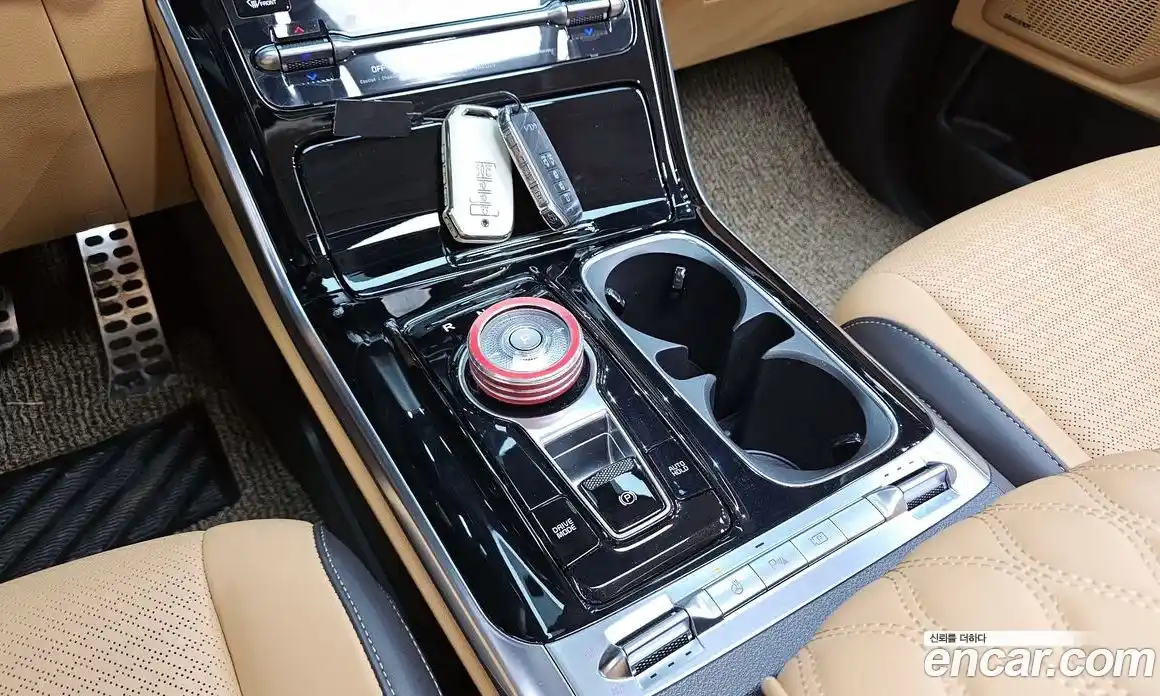 Kia Canival 2023 3.5 Автомат в Москве № 61802, фото 16