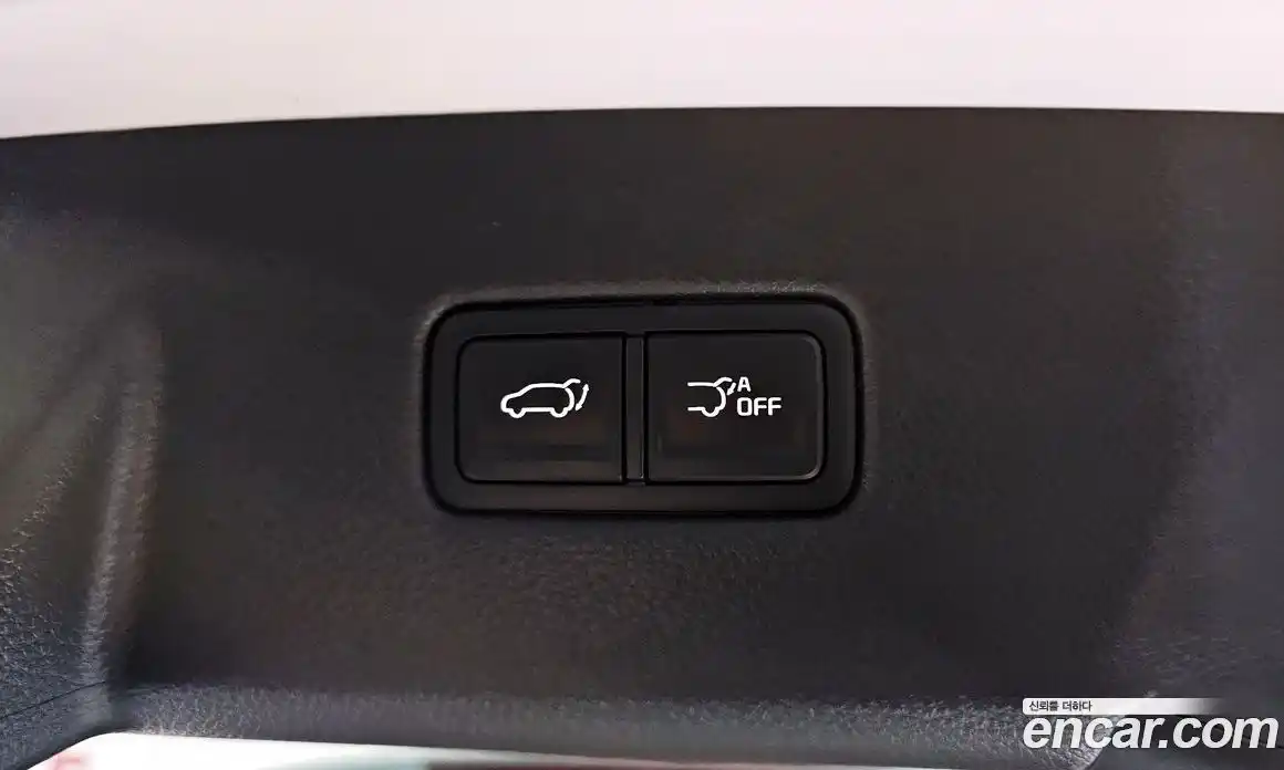 Kia Canival 2023 3.5 Автомат в Москве № 61802, фото 18