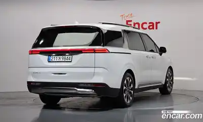 Kia Canival 2023 3.5 Автомат в Москве № 61802, миниатюра 3
