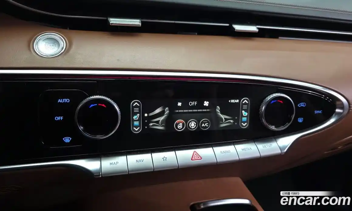 Genesis GV70 2022 2.5 Автомат в Москве № 78300, фото 12