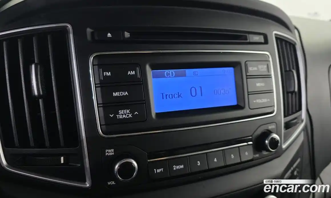 Hyundai Starex 2020 2.5 Автомат в Москве № 8098, фото 17