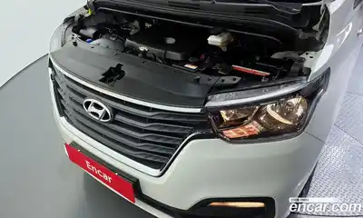 Hyundai Starex 2020 2.5 Автомат в Москве № 8098, миниатюра 4