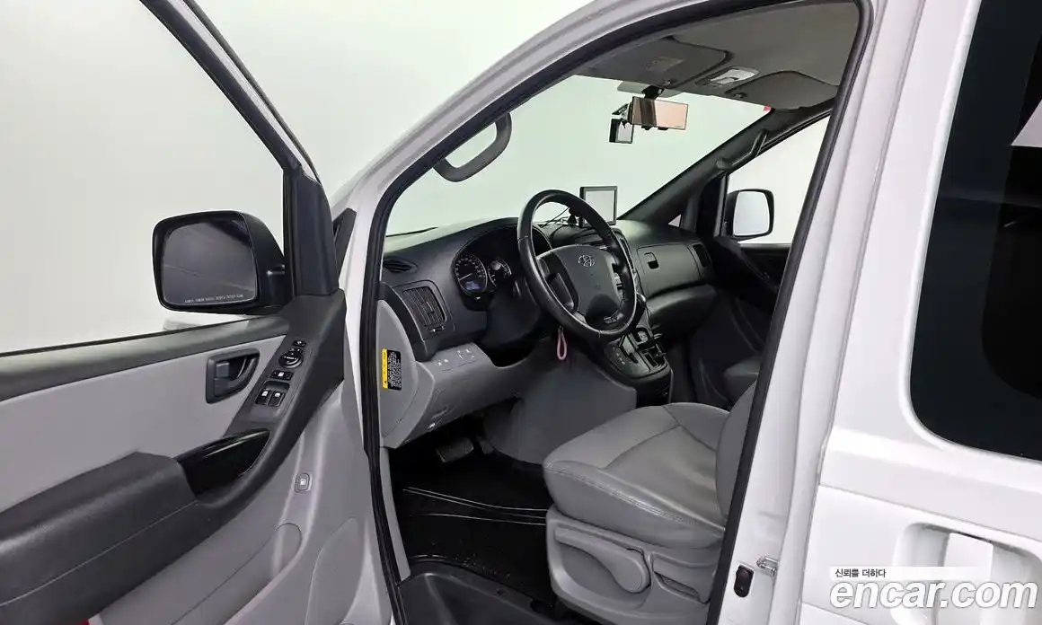 Hyundai Starex 2020 2.5 Автомат в Москве № 8098, фото 5