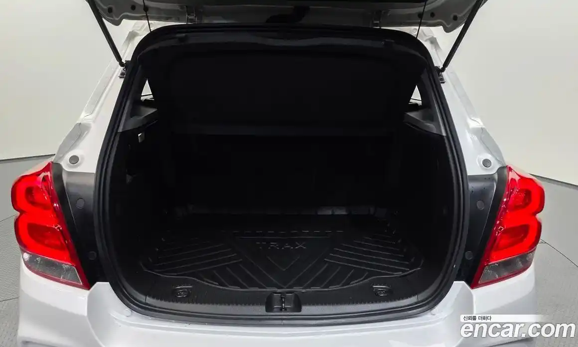 Chevrolet Trax 2018 1.4 Автомат в Москве № 99788, фото 14