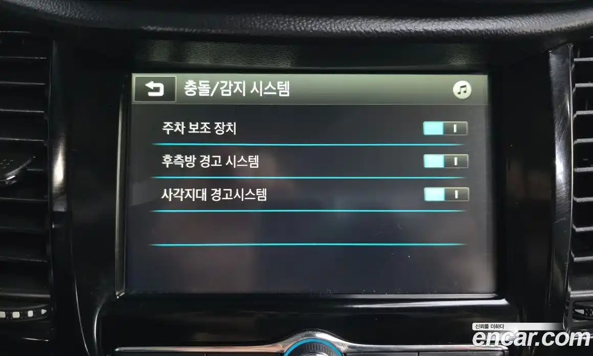 Chevrolet Trax 2018 1.4 Автомат в Москве № 99788, фото 15