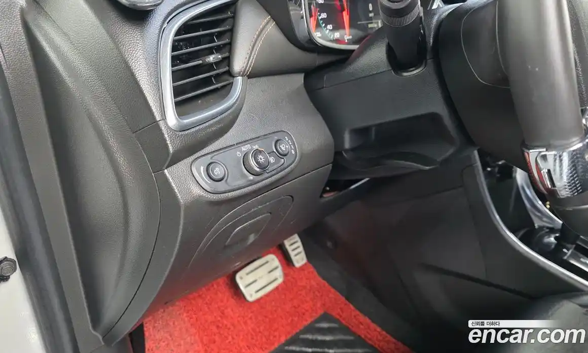 Chevrolet Trax 2018 1.4 Автомат в Москве № 99788, фото 7