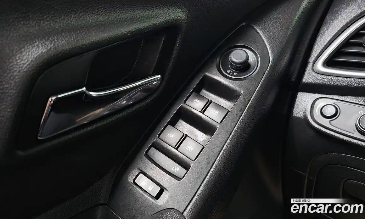 Chevrolet Trax 2018 1.4 Автомат в Москве № 103642, фото 13