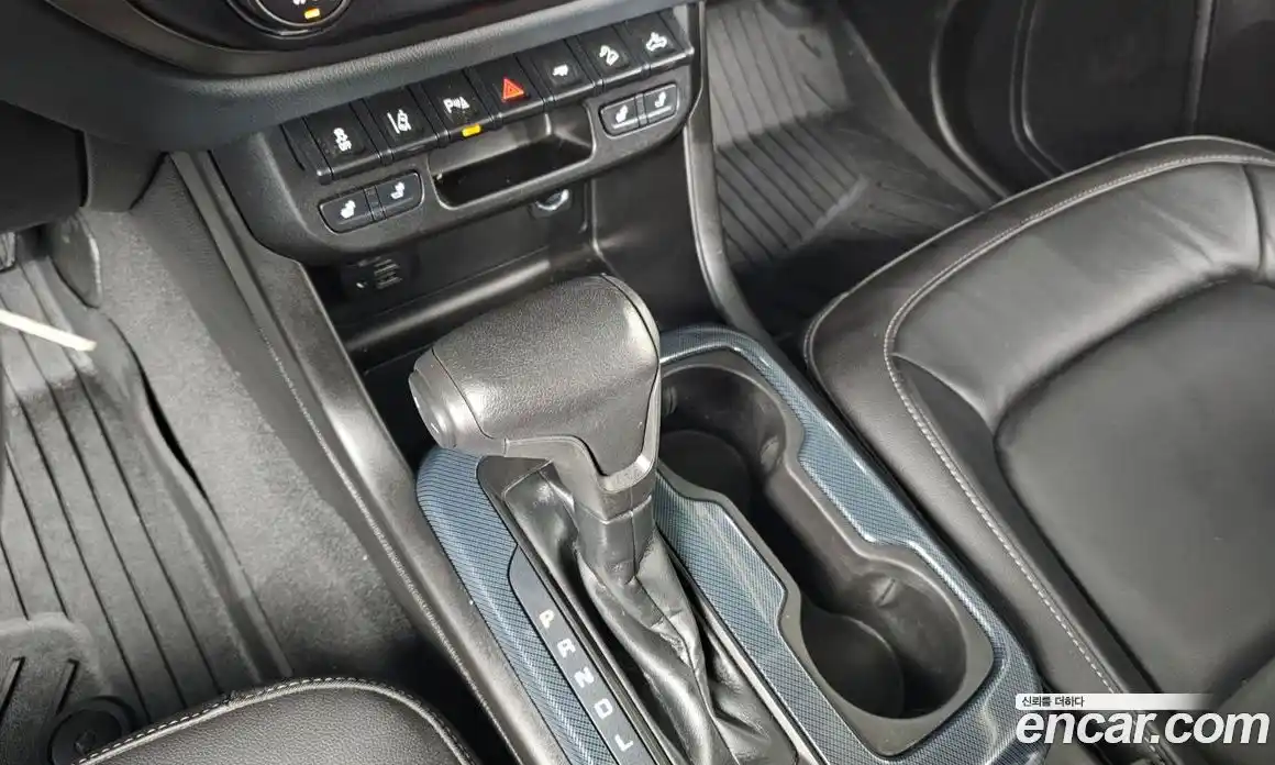 Chevrolet Colorado 2021 3.6 Автомат в Москве № 104016, фото 12