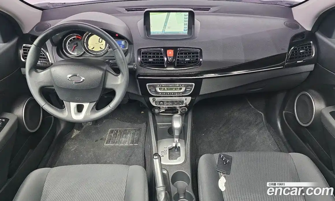 Renault SM3 2016 1.6 Автомат в Москве № 106073, фото 17