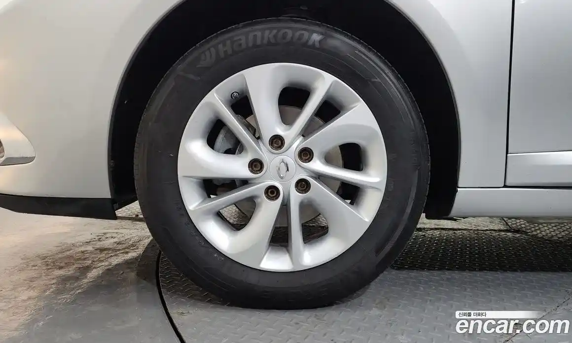 Renault SM3 2016 1.6 Автомат в Москве № 107416, фото 16